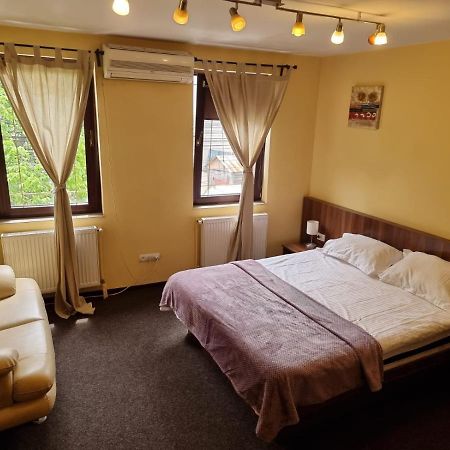 Apartament Casa Romana Ploeszti Zewnętrze zdjęcie